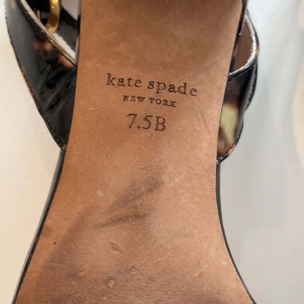 Kate Spade Lagoon Metallic Tortoise and Gold Heart Decoration Sandals